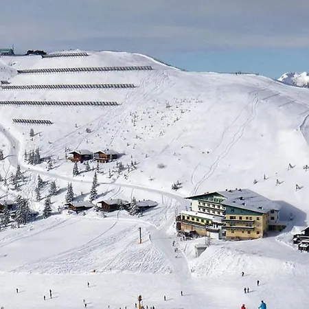 Berghotel Seidlalm Am Gipfel Saalbachs 3*