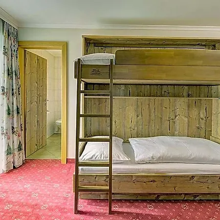 Seidlalm Am Gipfel Saalbachs Hotel 3*